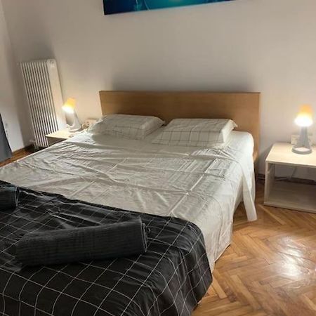 Athens Apartments For Rent ภายนอก รูปภาพ